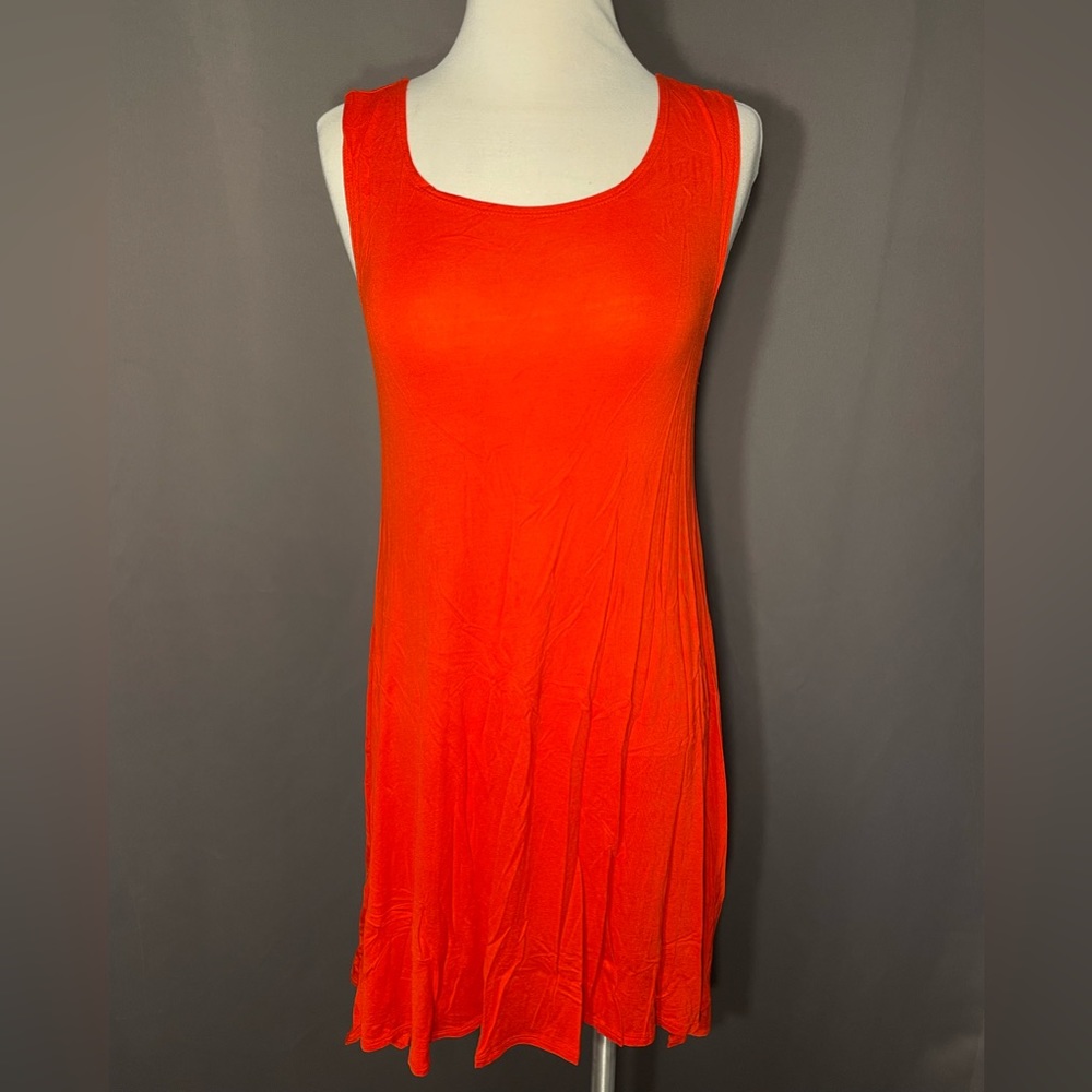 Heart & Hips Sharkbite dress